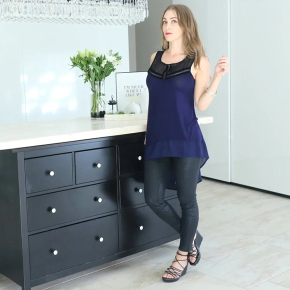 Lace inset tank - Picture 9 of 13